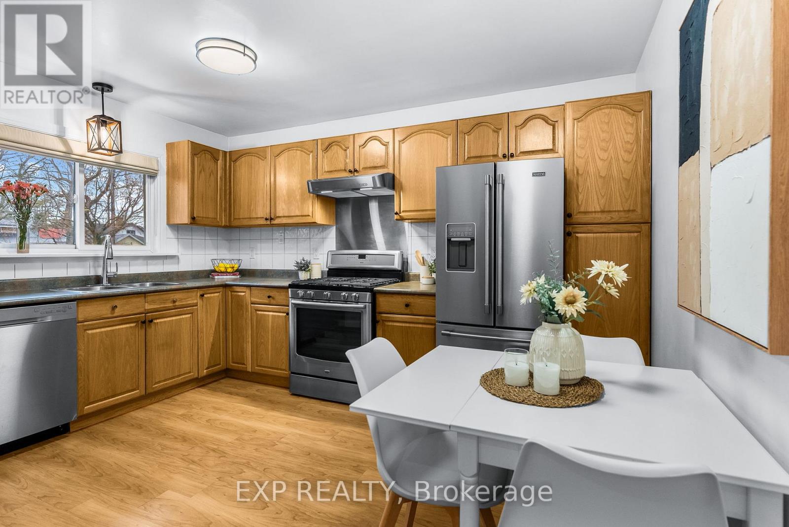 16 Lorne Street, Georgina, Ontario L0E 1L0 - Photo 8 - N13003676