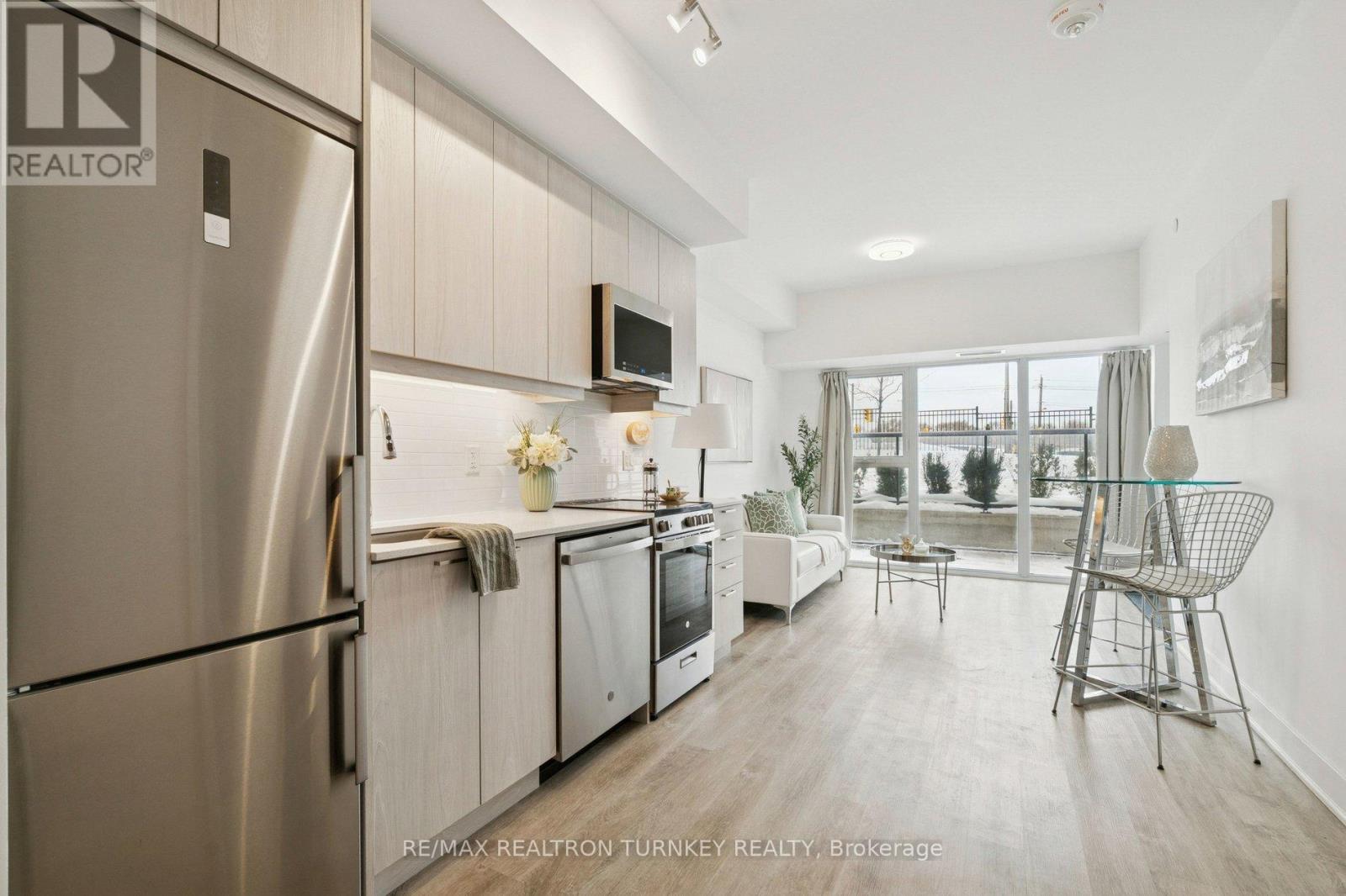 018 - 185 Deerfield Road, Newmarket, Ontario  L3Y 0G7 - Photo 12 - N13003760