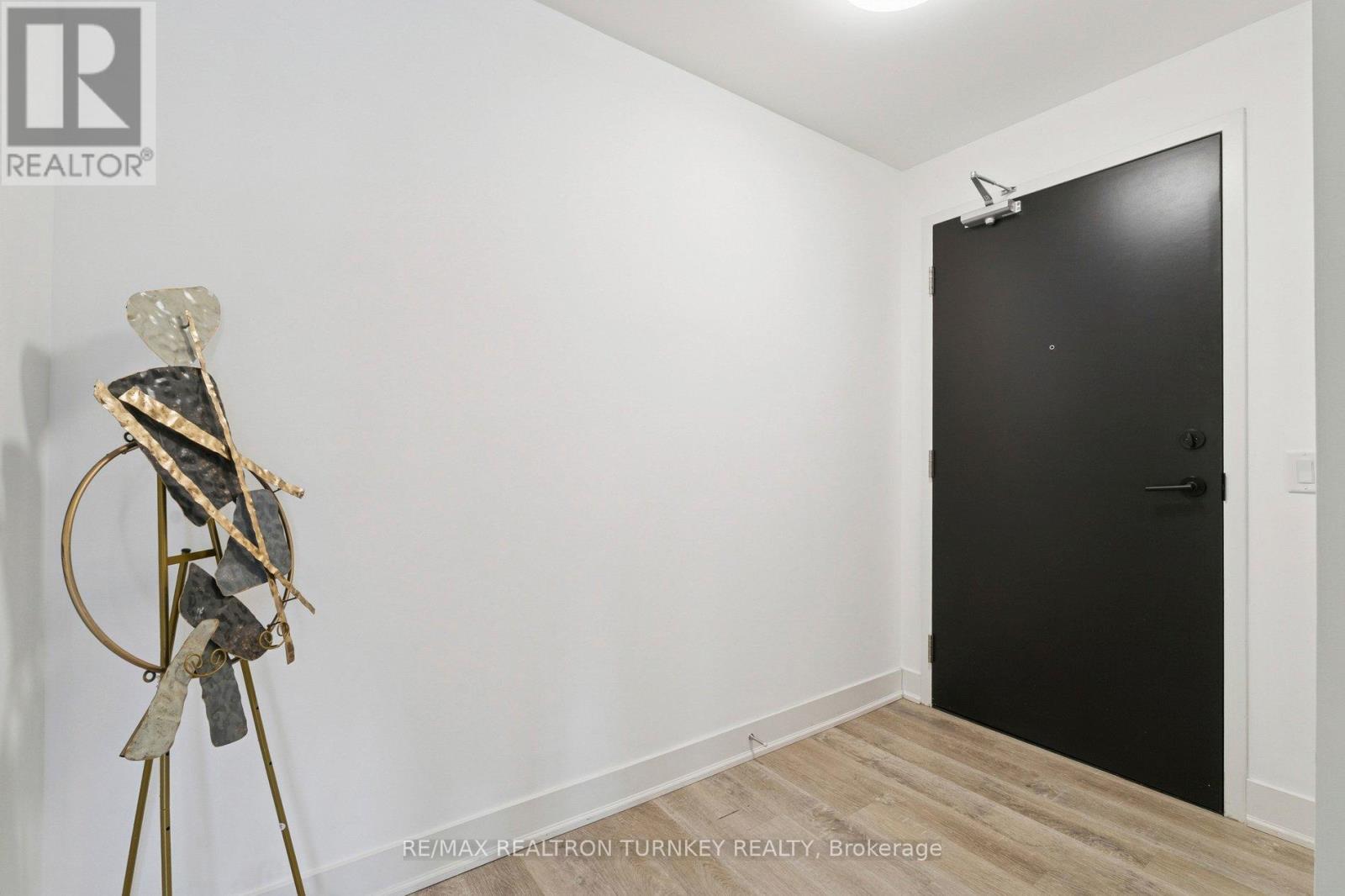 018 - 185 Deerfield Road, Newmarket, Ontario  L3Y 0G7 - Photo 32 - N13003760