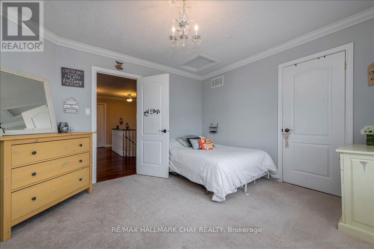 30 Birkhall Place N, Barrie, Ontario  L4N 0K6 - Photo 27 - S13003686