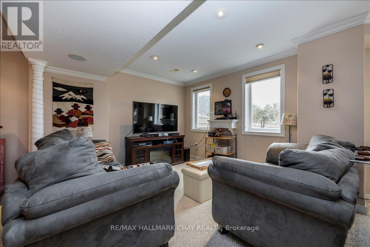 30 Birkhall Place N, Barrie, Ontario  L4N 0K6 - Photo 35 - S13003686