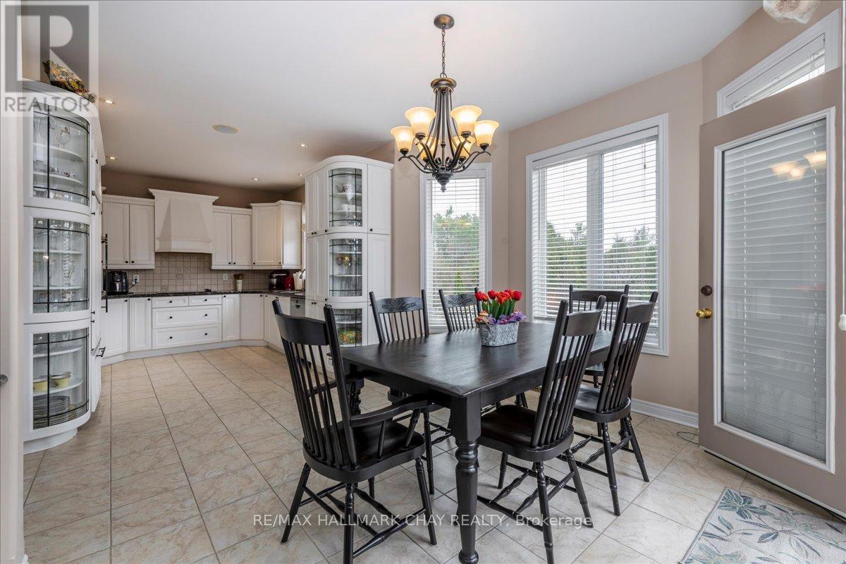 30 Birkhall Place N, Barrie, Ontario  L4N 0K6 - Photo 9 - S13003686