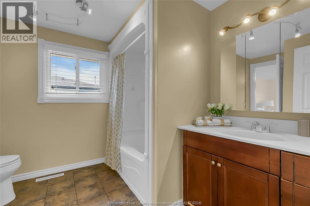 386 Woodridge, Tecumseh, Ontario  N8N 3A8 - Photo 20 - 26005798