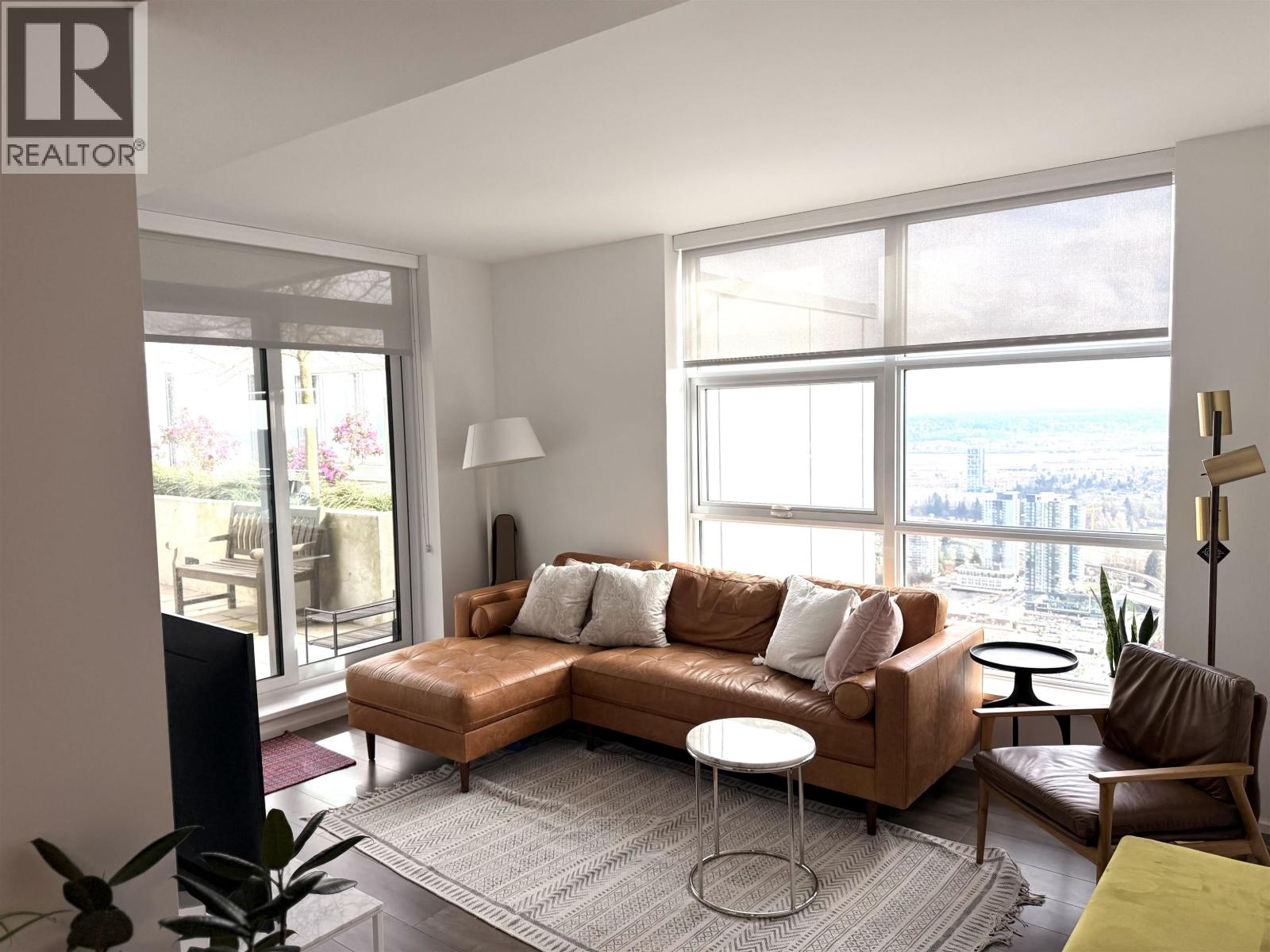 4801 3809 Evergreen Place, Burnaby, British Columbia  V3J 0M1 - Photo 3 - R3110447