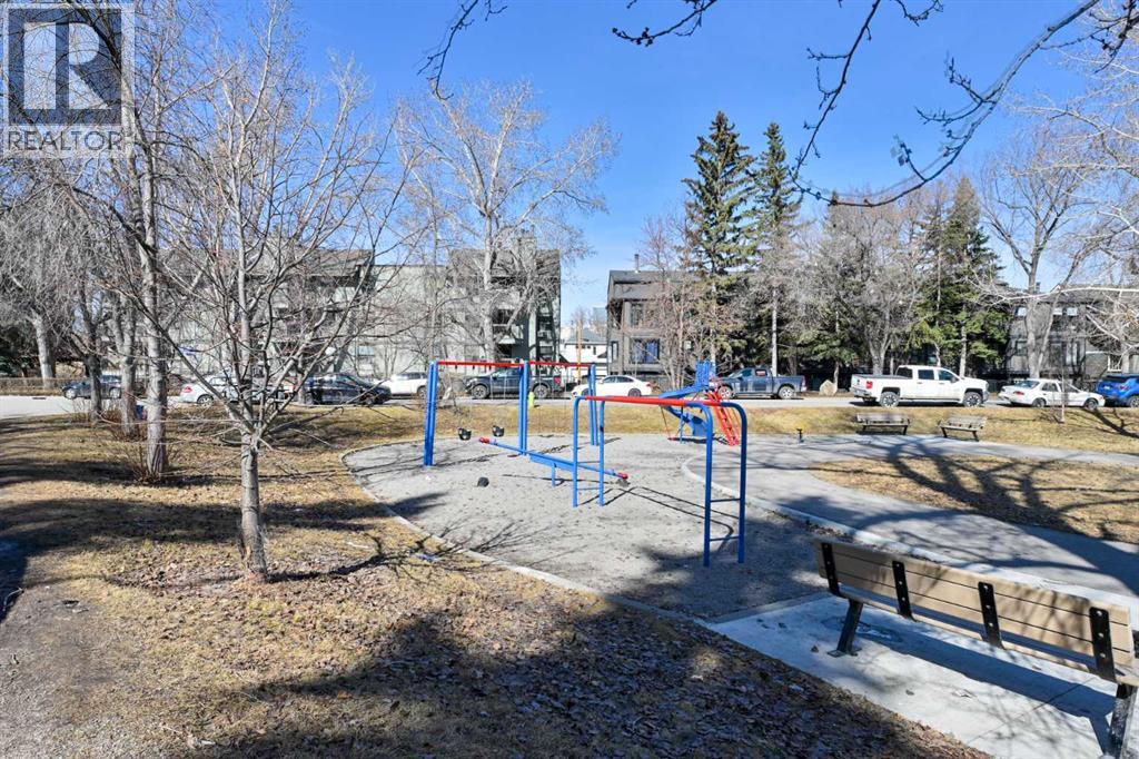 302, 626 24 Avenue SW, Calgary, Alberta  T2R 1S6 - Photo 17 - A2295950