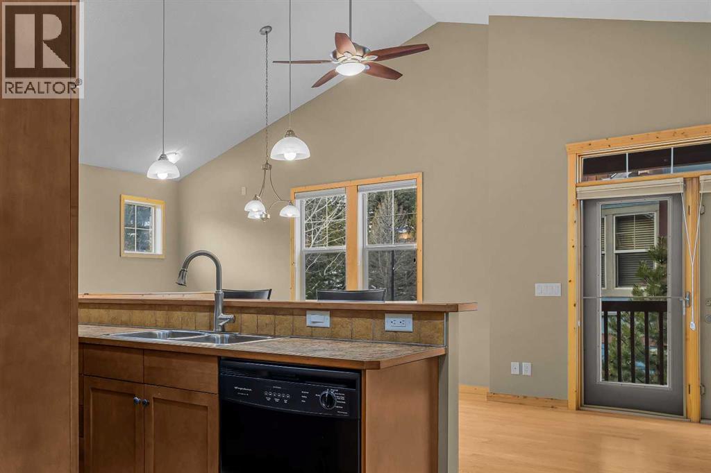 202, 70 Dyrgas Gate, Canmore, Alberta  T1W 3J6 - Photo 27 - A2299757