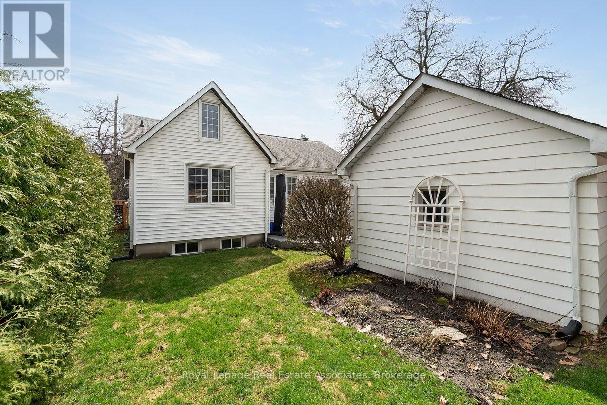 32 Craig Street, Brampton, Ontario  L6Y 1J1 - Photo 38 - W13003720