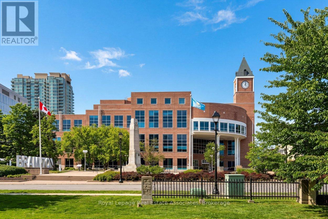 32 Craig Street, Brampton, Ontario  L6Y 1J1 - Photo 43 - W13003720