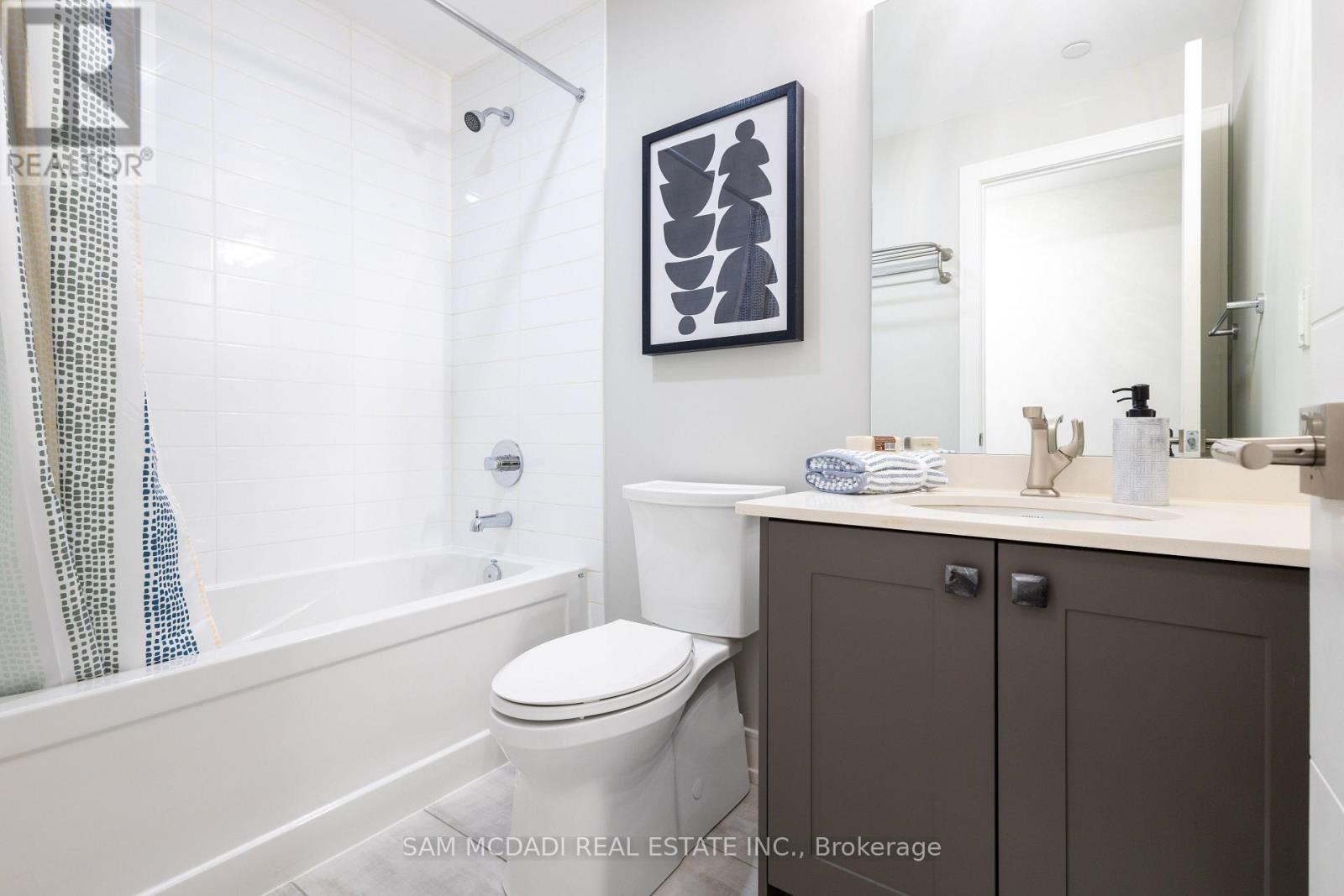 1 - 670 Atwater Avenue, Mississauga, Ontario L5G 0B6 - Photo 11 - W13003736