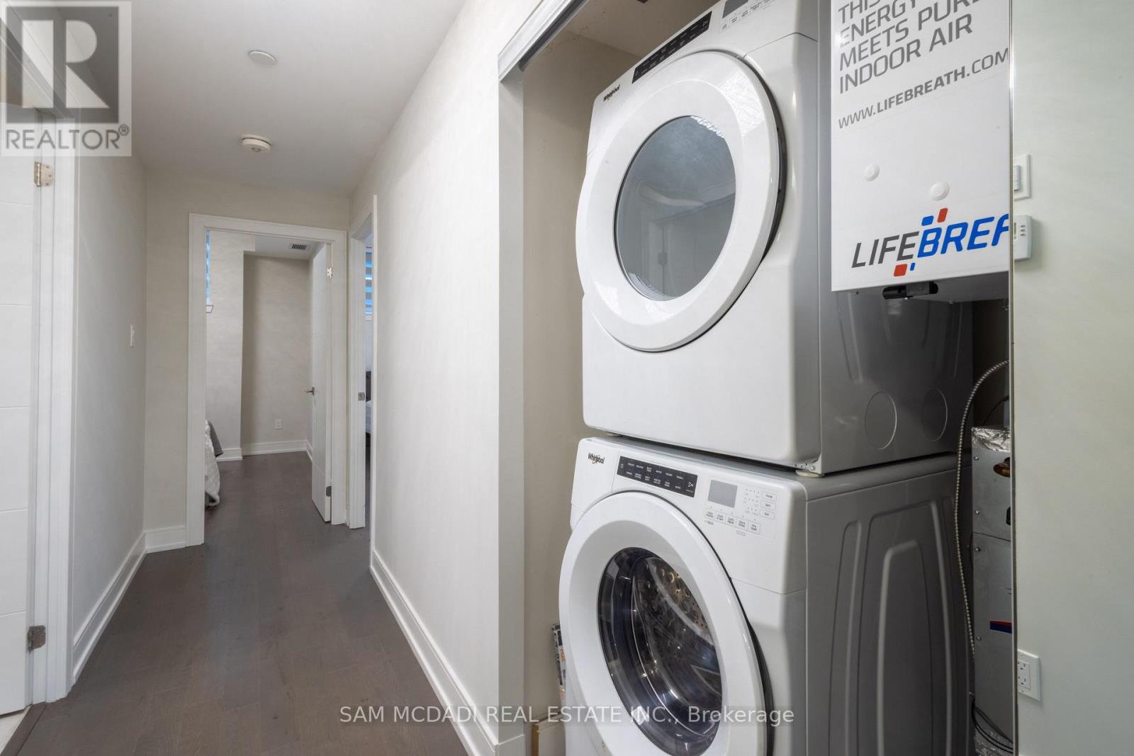 1 - 670 Atwater Avenue, Mississauga, Ontario L5G 0B6 - Photo 17 - W13003736