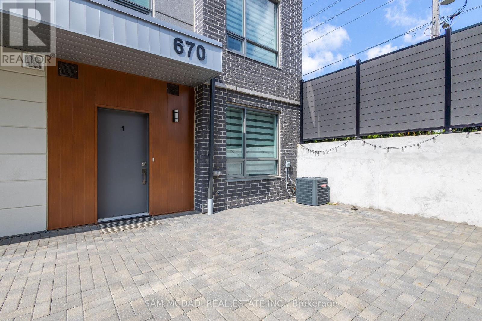 1 - 670 Atwater Avenue, Mississauga, Ontario L5G 0B6 - Photo 24 - W13003736