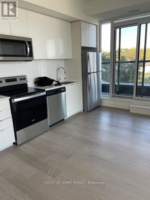 218 - 859 The Queensway, Toronto, Ontario  M8Z 1N8 - Photo 4 - W13003740