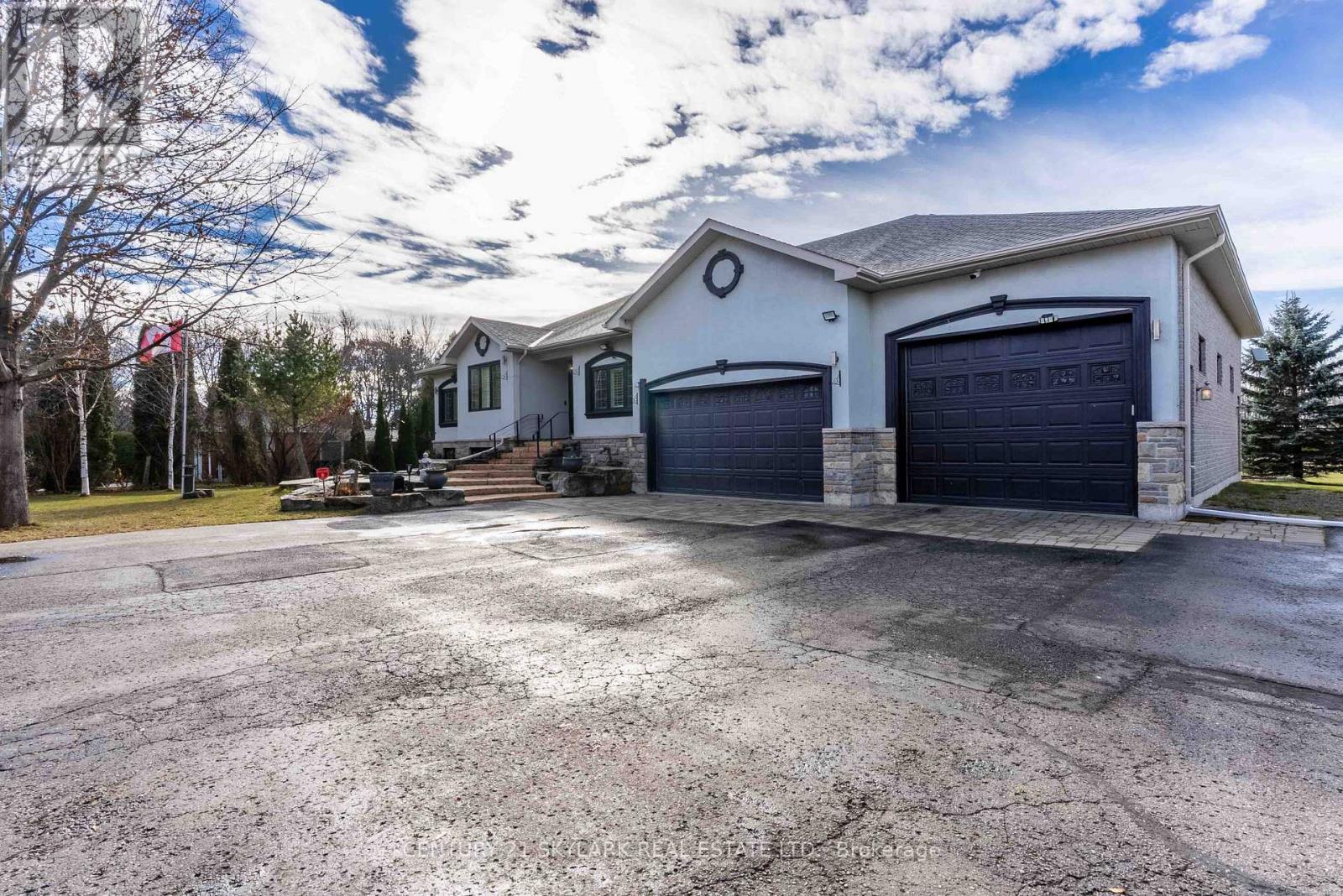 18200 Mountainview Road, Caledon, Ontario  L7K 2E8 - Photo 4 - W13003750