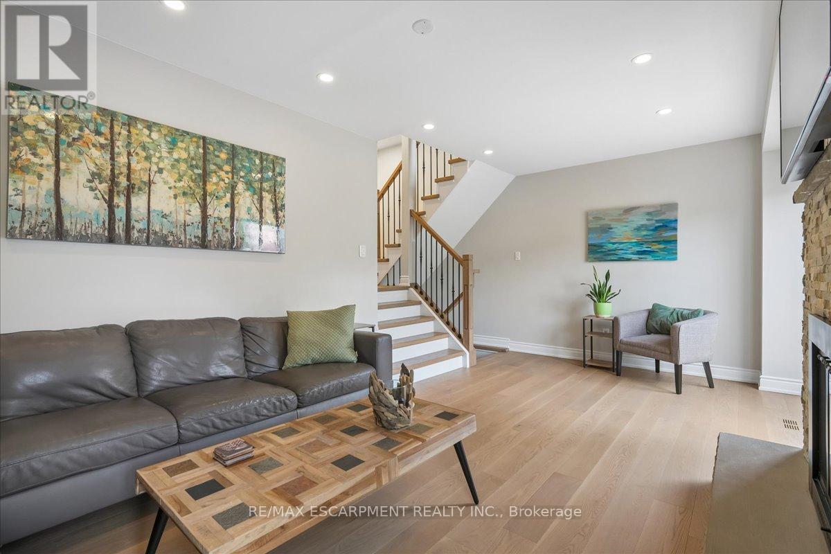 163 Romain Crescent, Oakville, Ontario L6H 5A7 - Photo 23 - W13003754