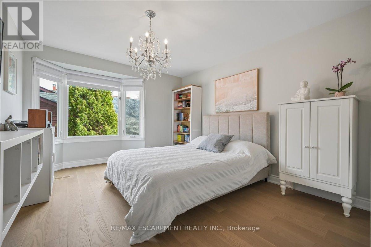 163 Romain Crescent, Oakville, Ontario L6H 5A7 - Photo 31 - W13003754