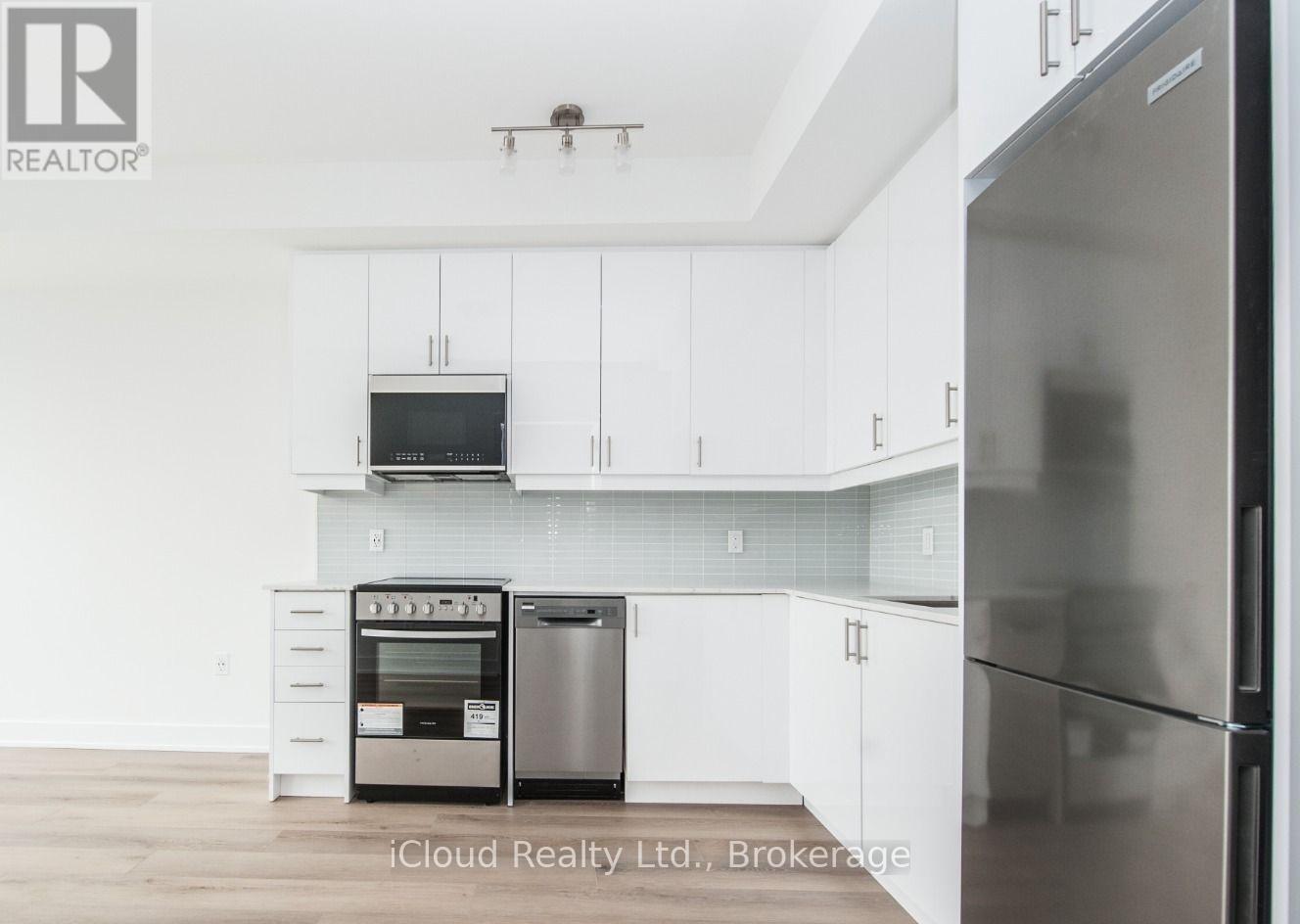 803 - 2343 Khalsa Gate, Oakville, Ontario L6M 4J2 - Photo 4 - W13003758