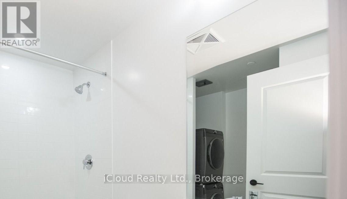 803 - 2343 Khalsa Gate, Oakville, Ontario L6M 4J2 - Photo 5 - W13003758