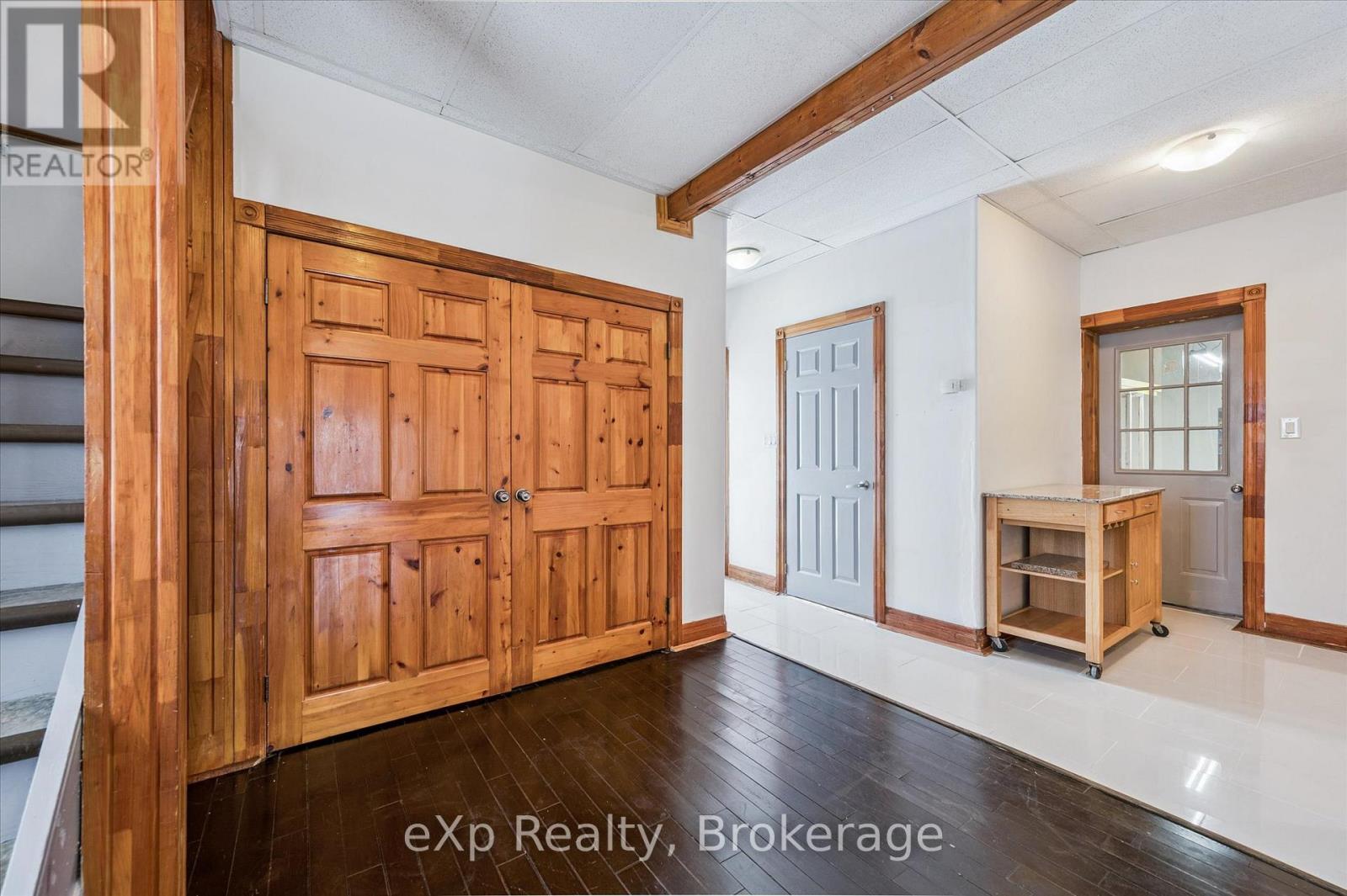 9276 Wellington Rd 16, Wellington North, Ontario  N0G 2E0 - Photo 12 - X12706330