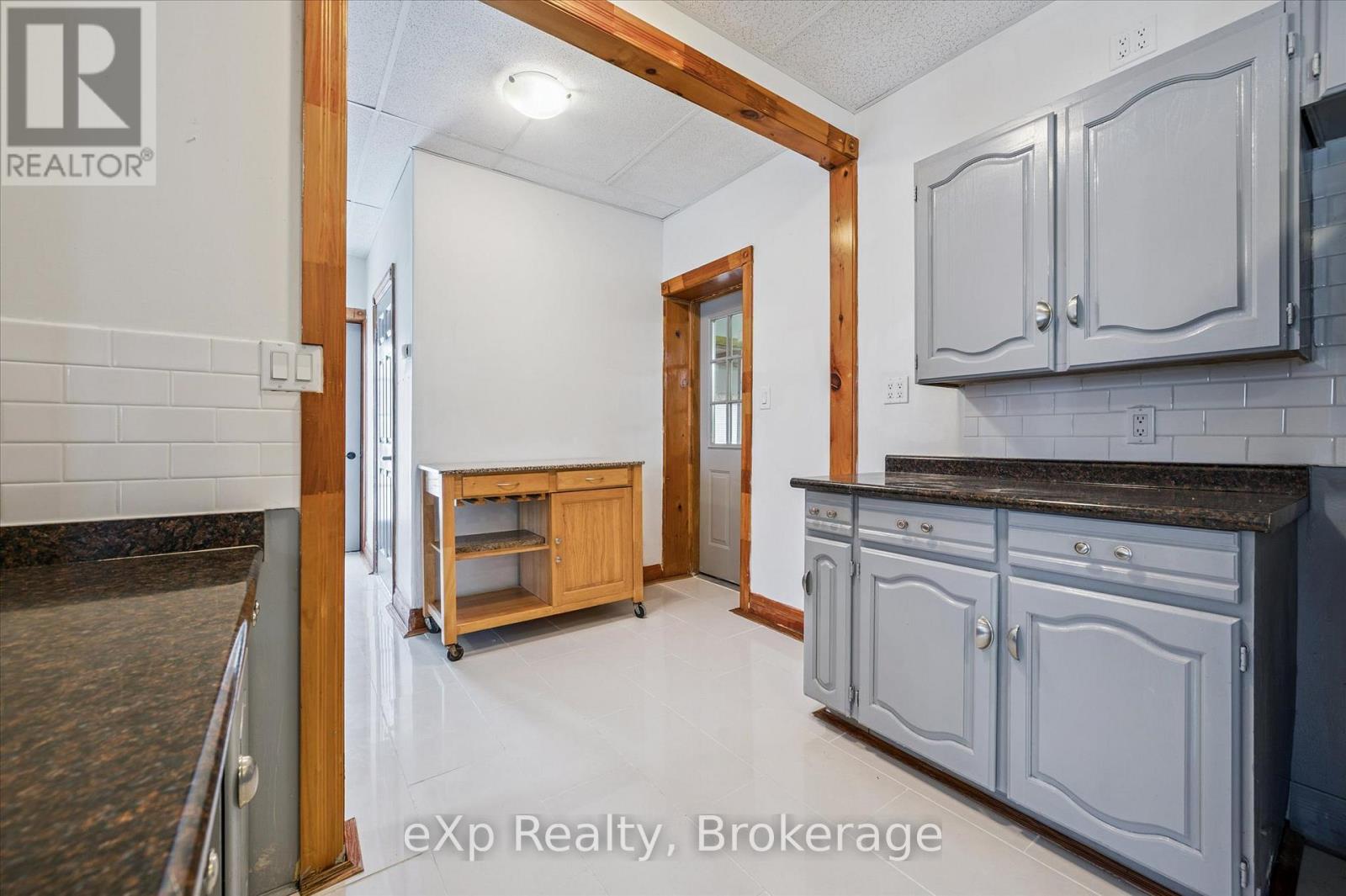 9276 Wellington Rd 16, Wellington North, Ontario  N0G 2E0 - Photo 27 - X12706330