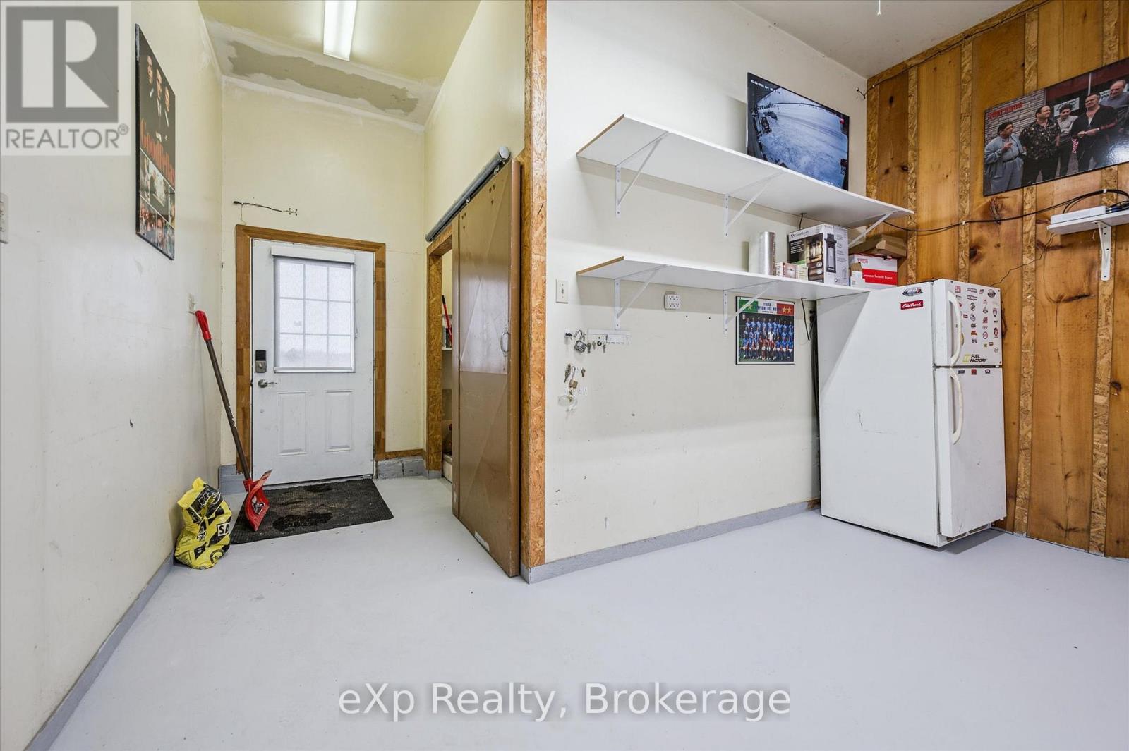 9276 Wellington Rd 16, Wellington North, Ontario  N0G 2E0 - Photo 30 - X12706330