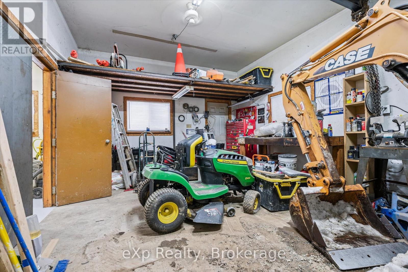 9276 Wellington Rd 16, Wellington North, Ontario  N0G 2E0 - Photo 33 - X12706330