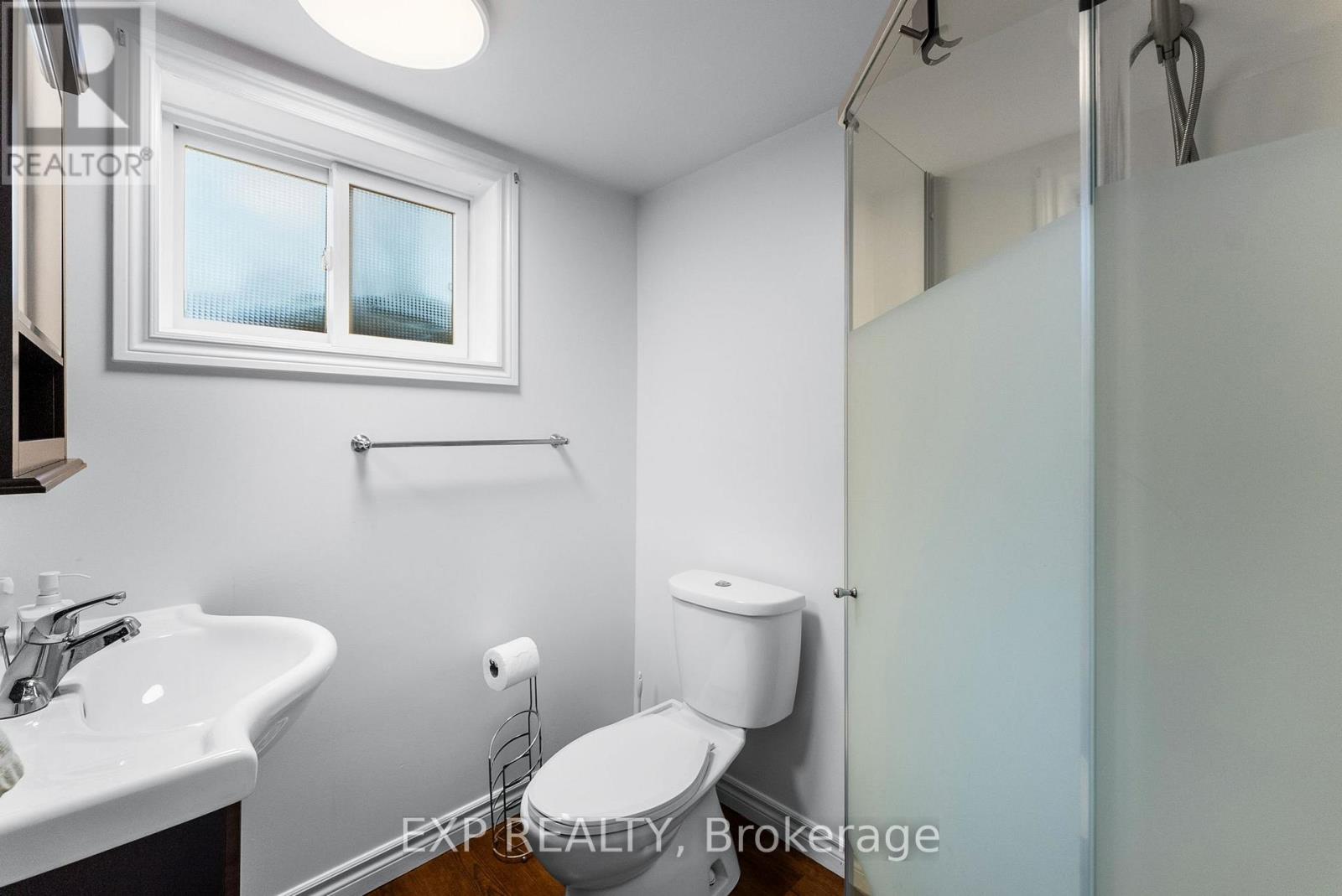 16 Lorne Street, Georgina, Ontario L0E 1L0 - Photo 23 - N13003676