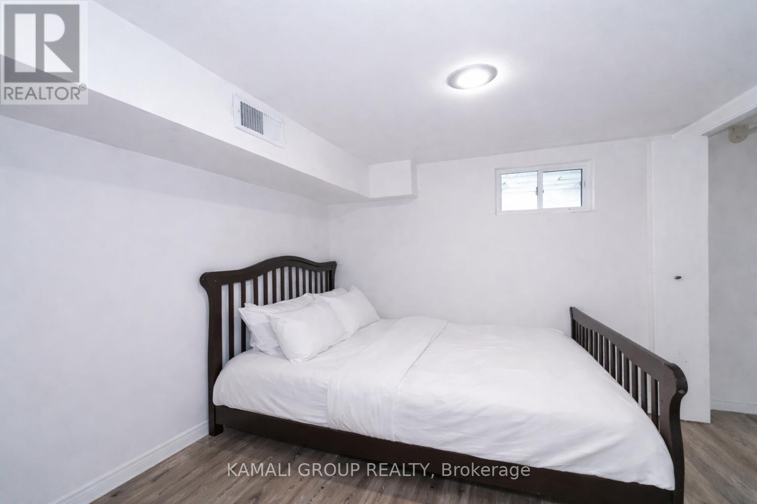 Bsmt - 46 Centre Street E, Richmond Hill, Ontario  L4C 1A4 - Photo 9 - N12802576