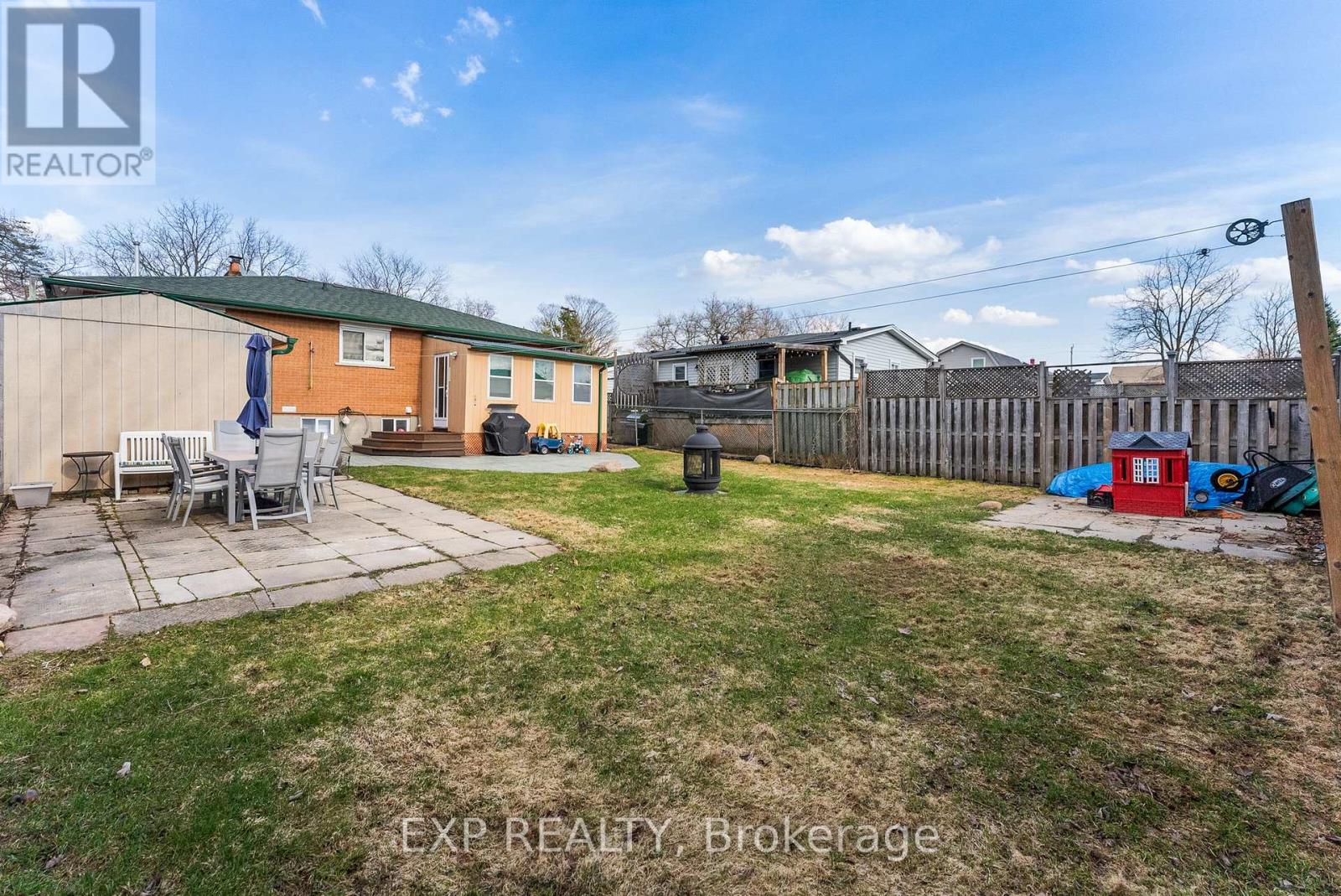 16 Lorne Street, Georgina, Ontario L0E 1L0 - Photo 36 - N13003676