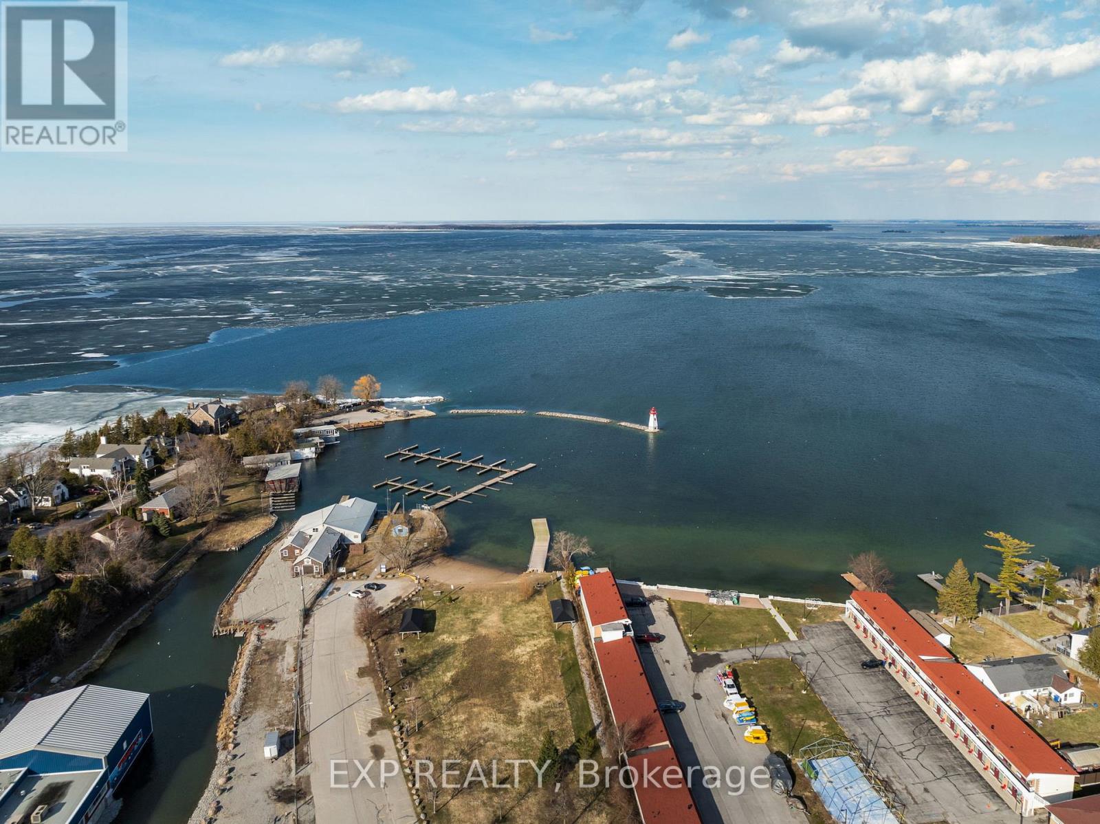 16 Lorne Street, Georgina, Ontario L0E 1L0 - Photo 42 - N13003676