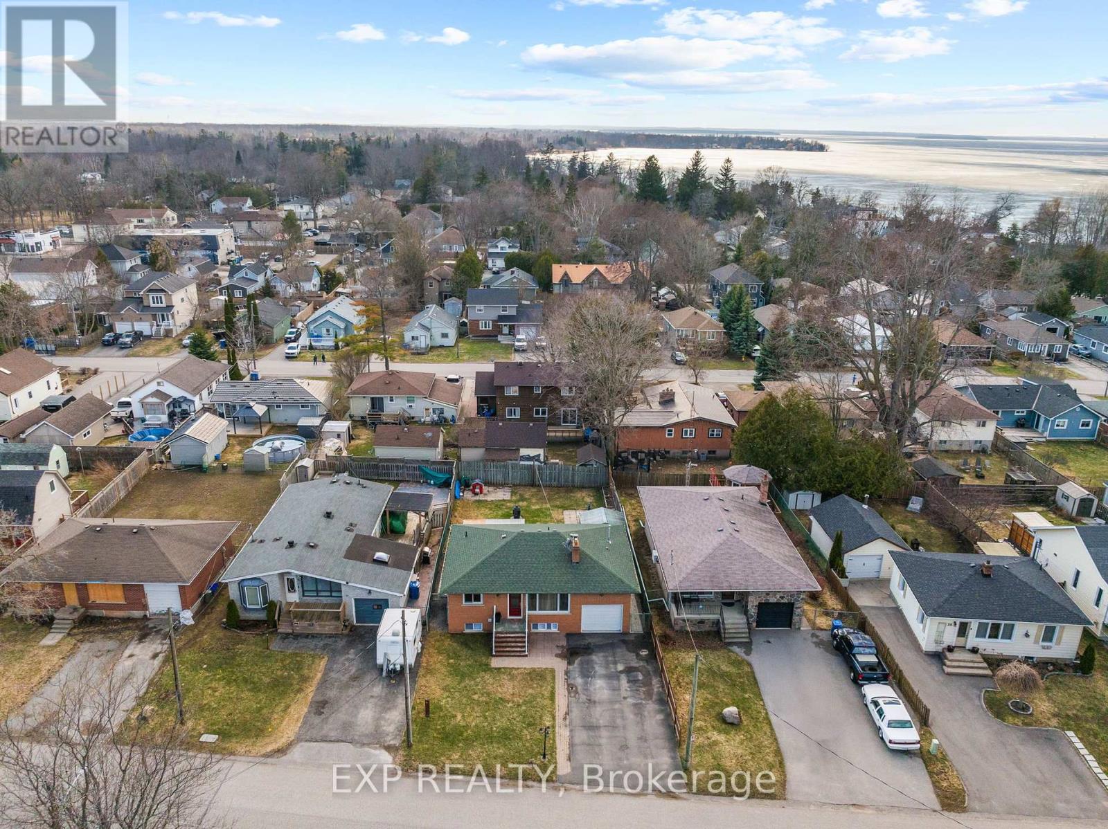 16 Lorne Street, Georgina, Ontario L0E 1L0 - Photo 44 - N13003676