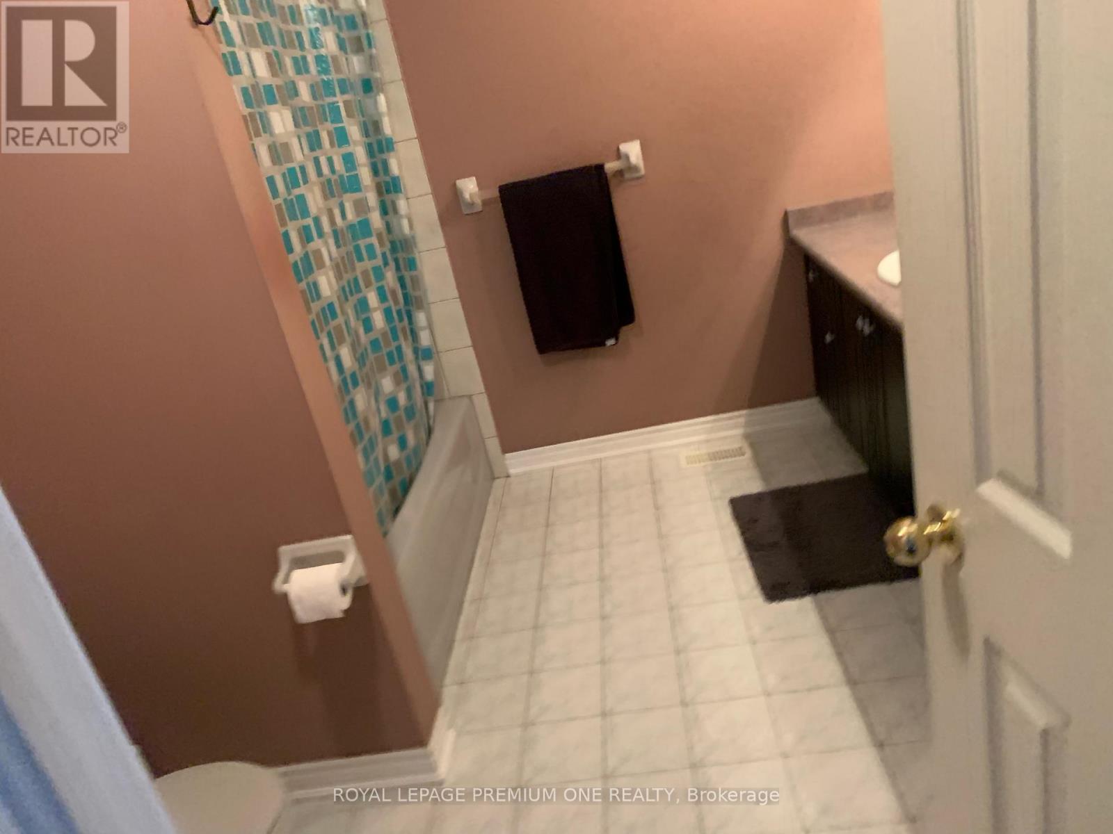 1370 Clarence Street, Vaughan, Ontario  L4H 1M7 - Photo 12 - N13003730