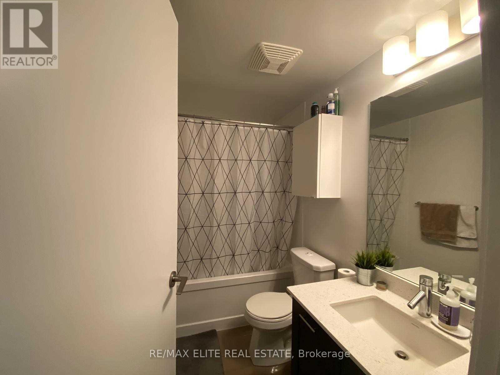 509 - 2220 Lakeshore Boulevard W, Toronto, Ontario  M8V 0B1 - Photo 6 - W12972546