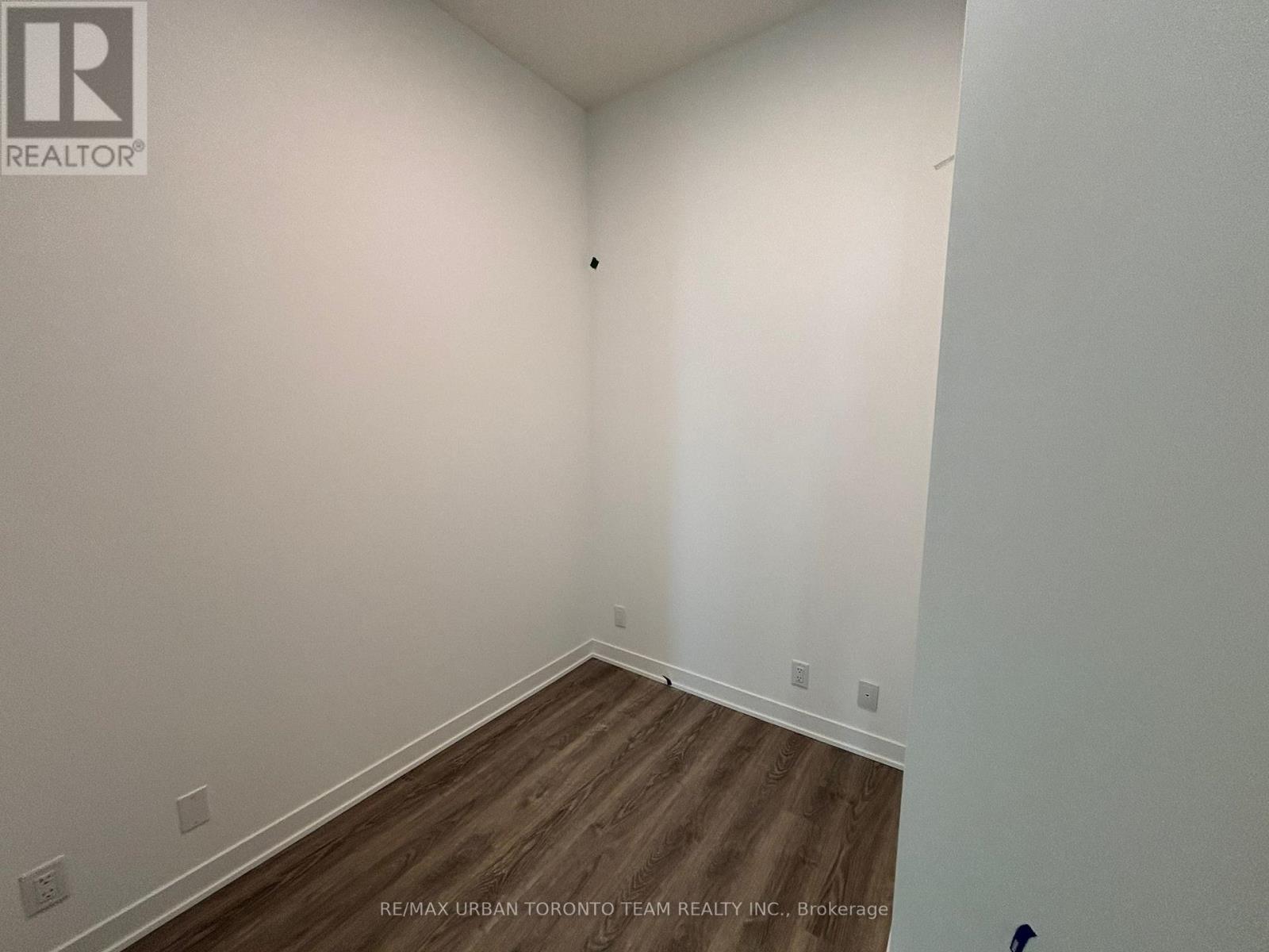 2507 - 180 Front Street E, Toronto, Ontario  M5A 0A9 - Photo 11 - C12869168