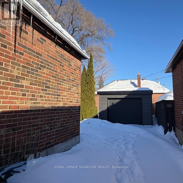 Lower - 293 Glebemount Avenue, Toronto, Ontario  M4C 3V4 - Photo 16 - E12775788