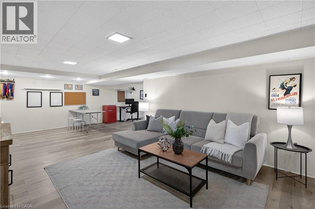 1055 Shepherd's Drive, Burlington, Ontario  L7T 3R4 - Photo 23 - 40817716