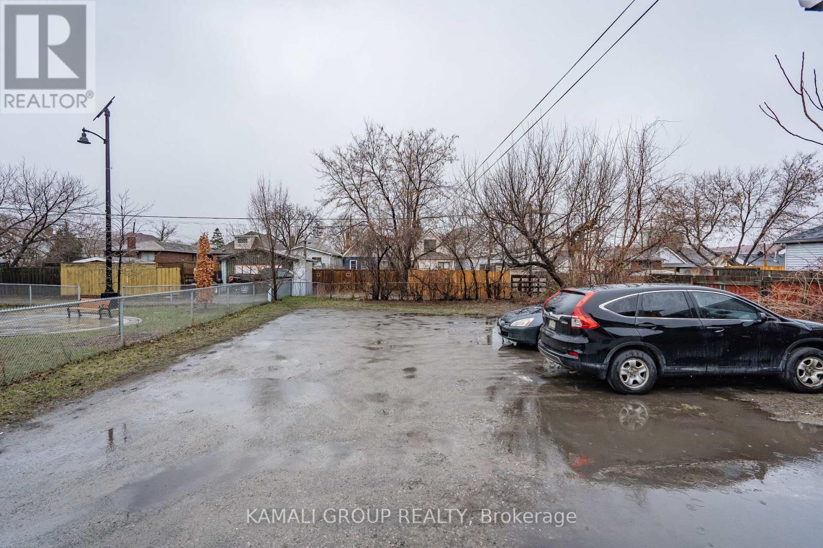 Unit 1 - 449 Kenilworth Avenue N, Hamilton, Ontario  L8H 4T5 - Photo 11 - X12863750