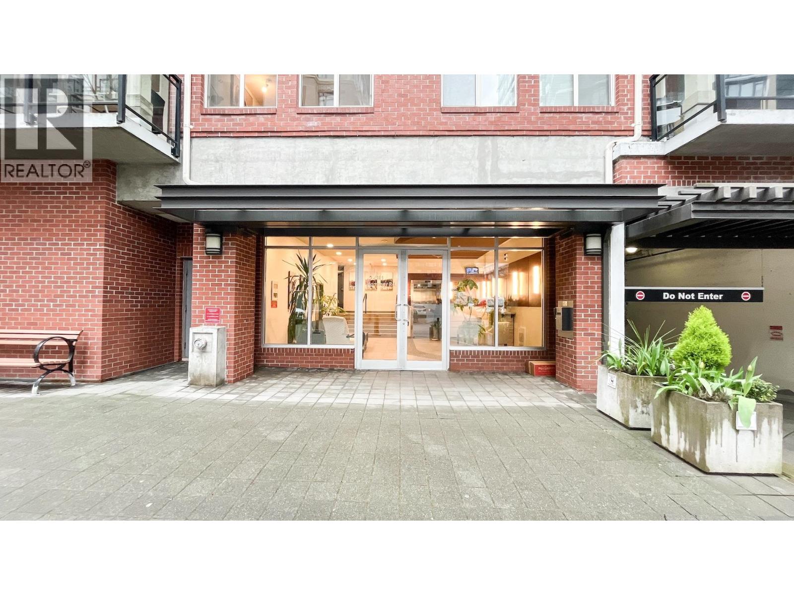 217 101 Morrissey Road, Port Moody, British Columbia  V3H 0E6 - Photo 3 - R3111051