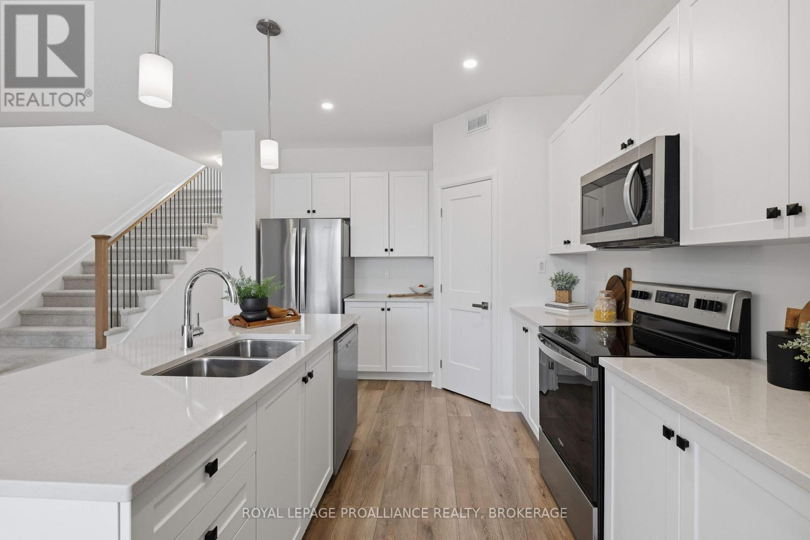 332 Buckthorn Drive, Kingston, Ontario  K7P 0S1 - Photo 11 - X13003962