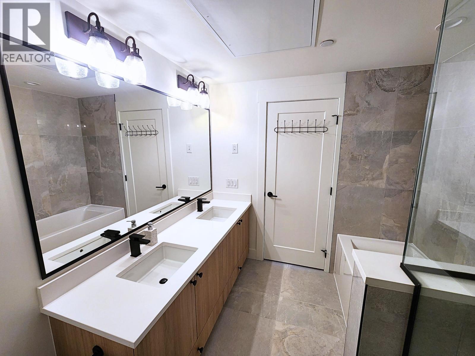 202 22265 Dewdney Trunk Road, Maple Ridge, British Columbia  V2X 3J1 - Photo 26 - R3098080