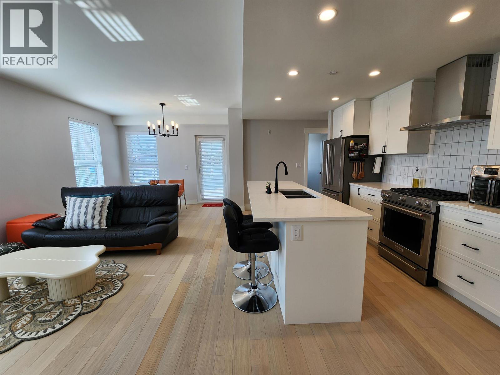 202 22265 Dewdney Trunk Road, Maple Ridge, British Columbia  V2X 3J1 - Photo 8 - R3098080