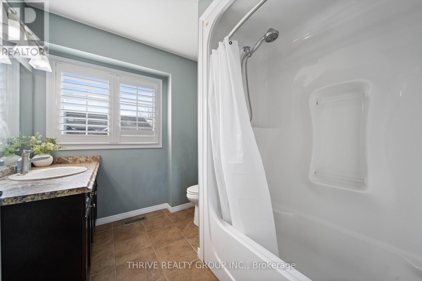 2 - 582 Hyde Park Road, London North, Ontario  N6H 3S1 - Photo 16 - X13003784