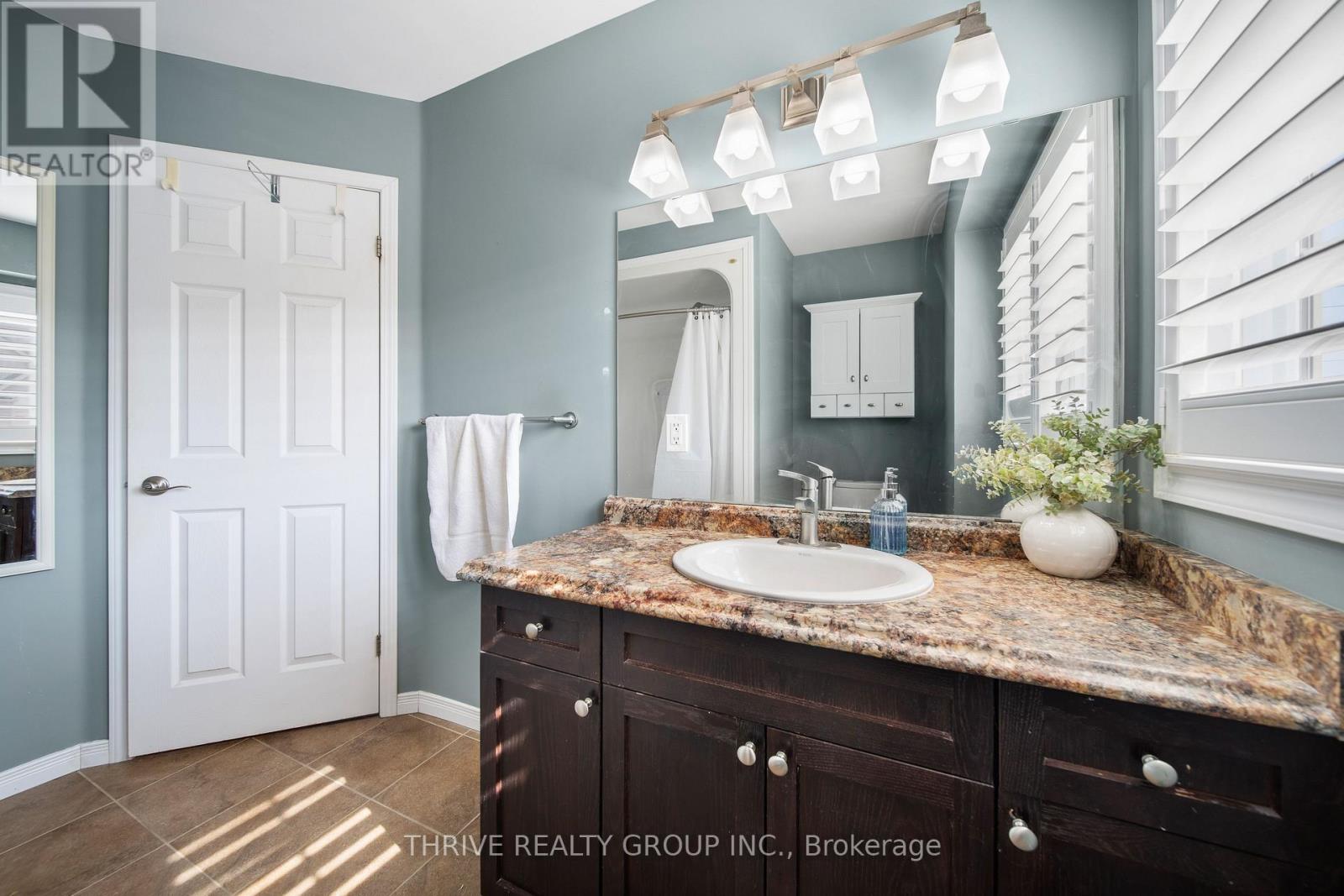 2 - 582 Hyde Park Road, London North, Ontario  N6H 3S1 - Photo 17 - X13003784