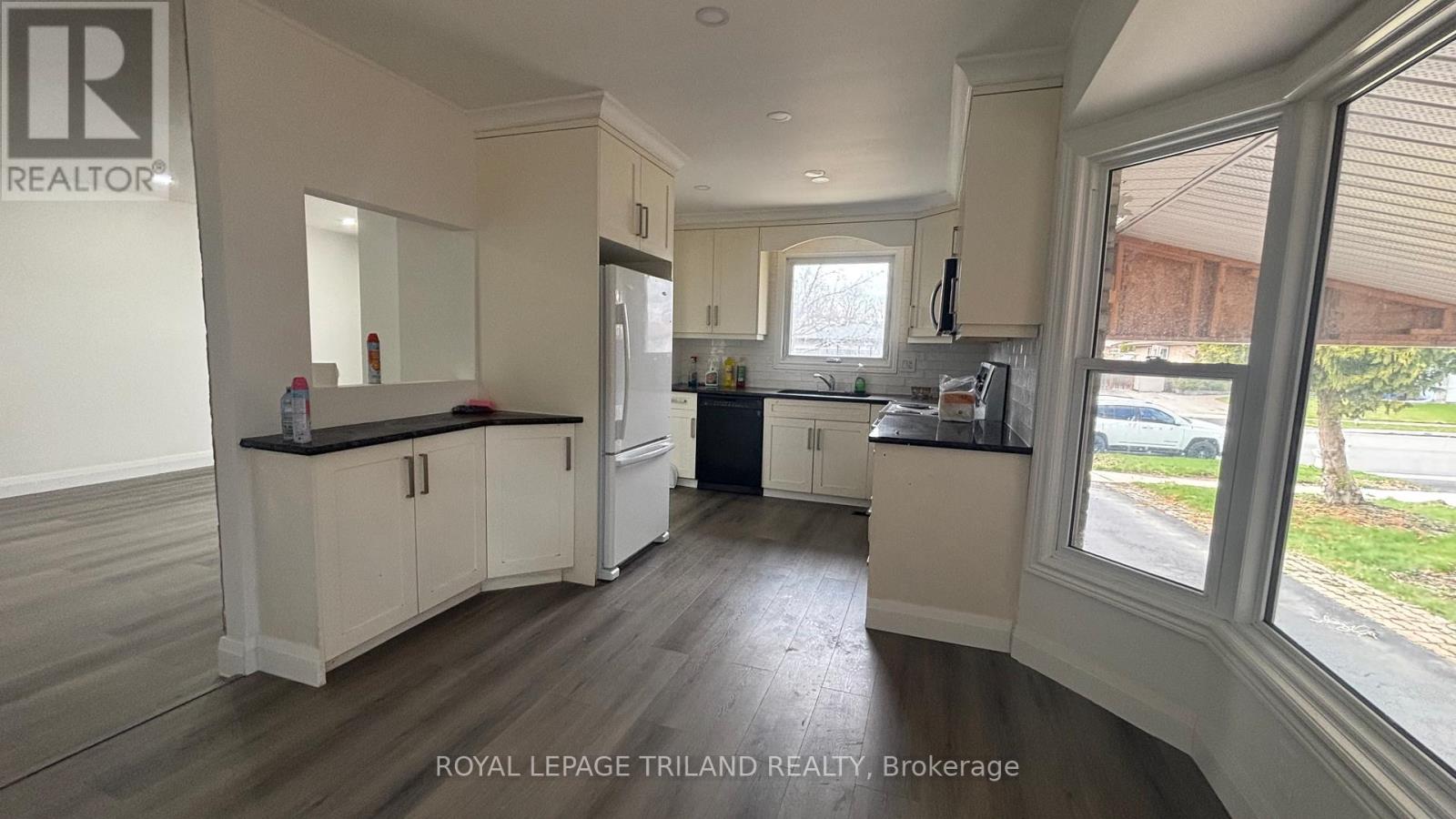 136 River Run Terrace, London East, Ontario  N5W 5Z1 - Photo 2 - X13003842