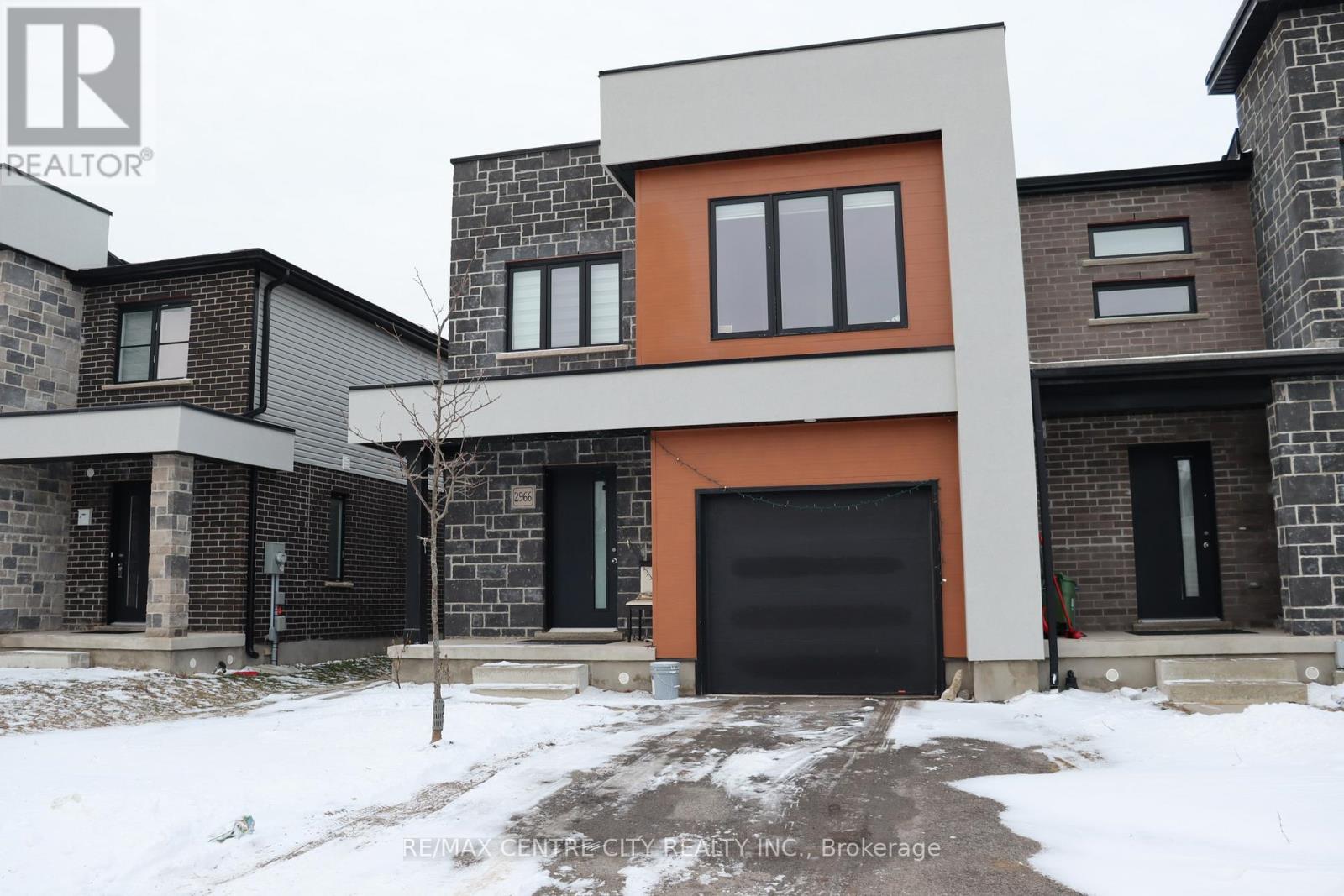 2966 Turner Crescent, London South, Ontario  N6M 0J3 - Photo 1 - X13003922