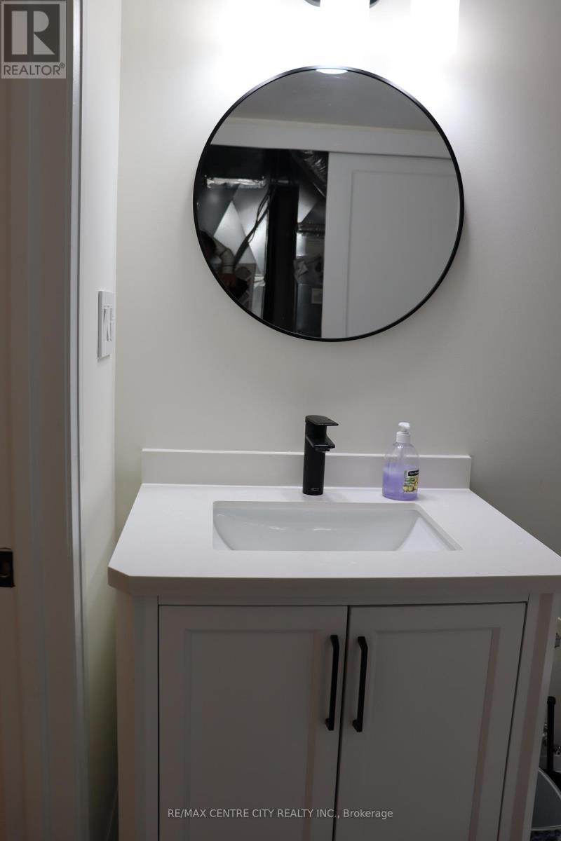 2966 Turner Crescent, London South, Ontario  N6M 0J3 - Photo 11 - X13003922