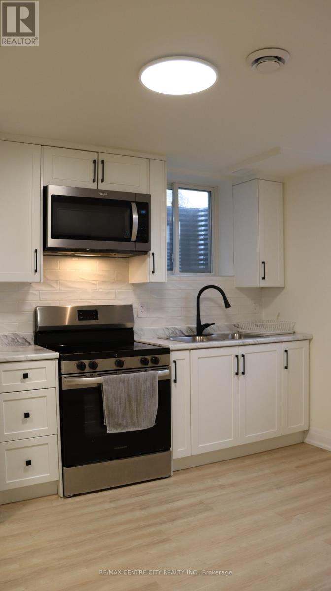 2966 Turner Crescent, London South, Ontario  N6M 0J3 - Photo 9 - X13003922