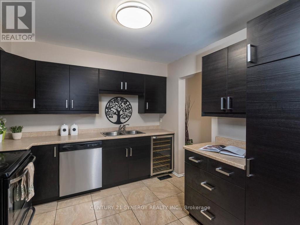 16 - 71 Clarkson Crescent, Ottawa, Ontario  K2L 3C9 - Photo 11 - X13003836