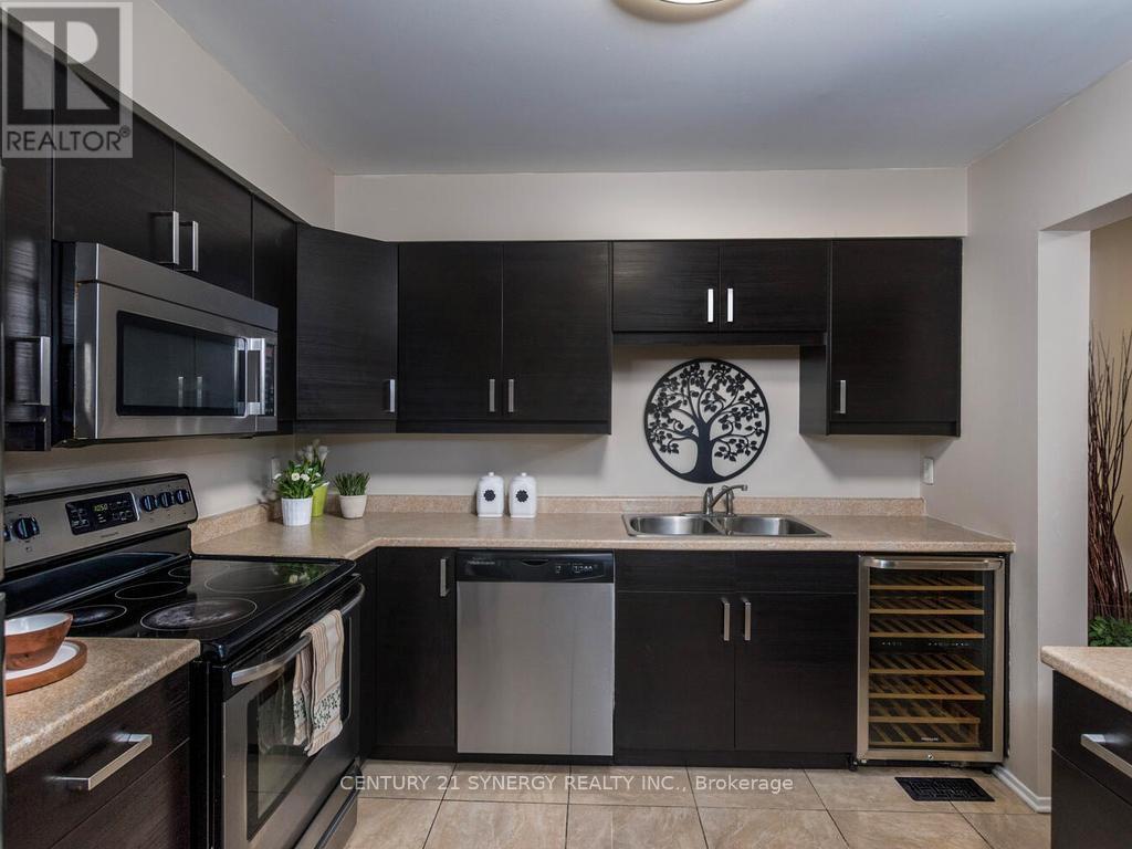 16 - 71 Clarkson Crescent, Ottawa, Ontario  K2L 3C9 - Photo 12 - X13003836