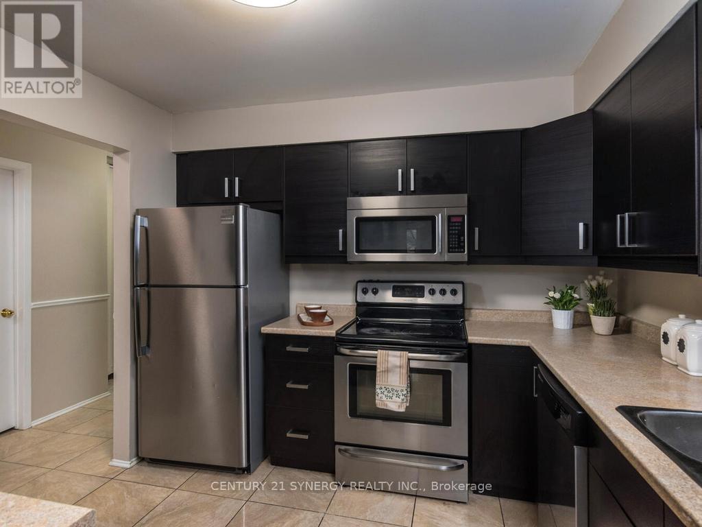 16 - 71 Clarkson Crescent, Ottawa, Ontario  K2L 3C9 - Photo 13 - X13003836