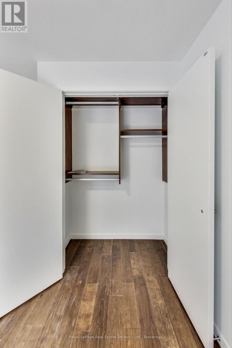 Main - 846 Carlaw Avenue, Toronto, Ontario  M4K 3L2 - Photo 12 - E13003794